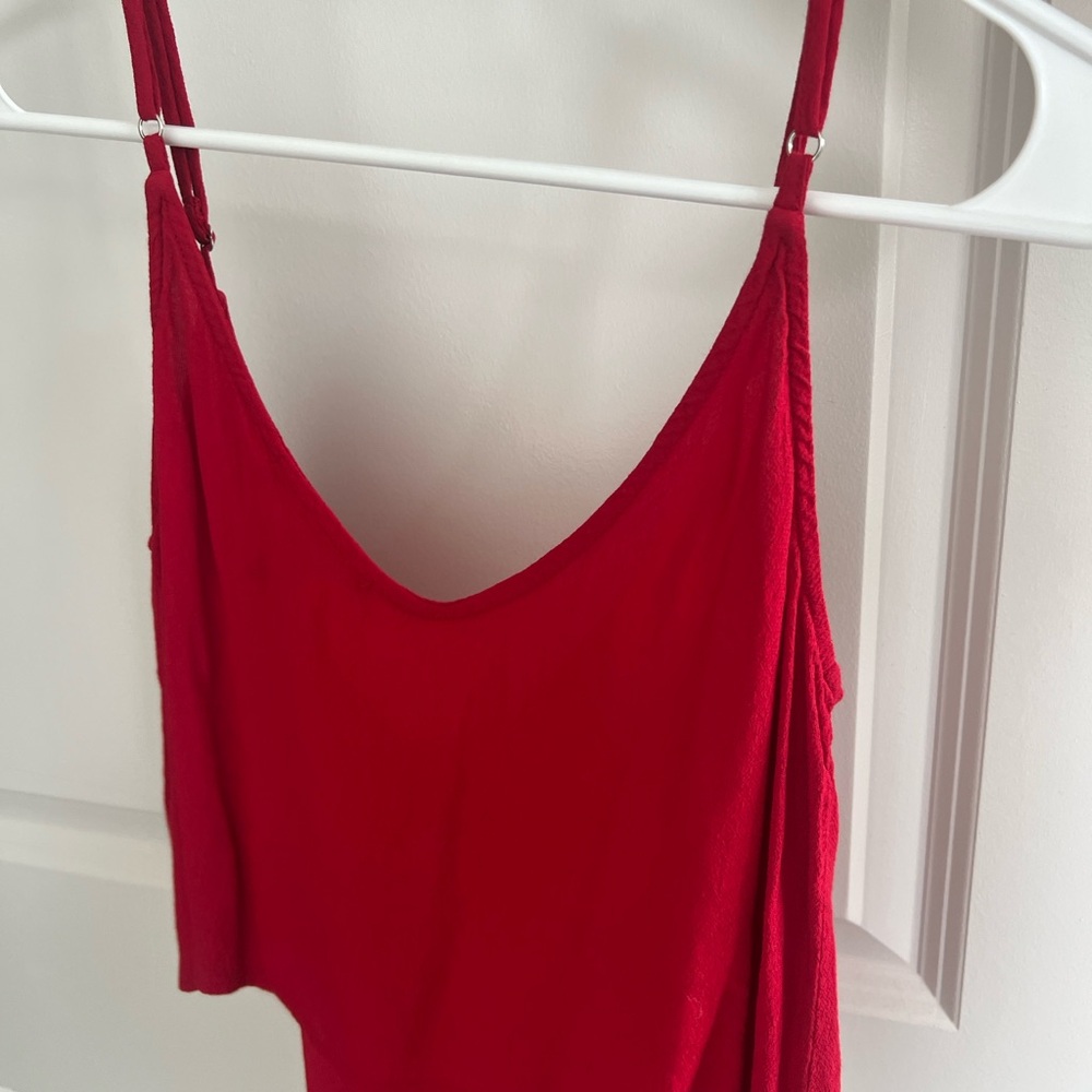 Red Top - Picture 2 of 2